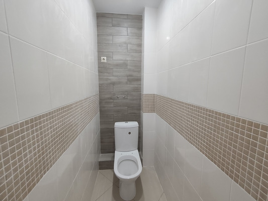 Продам двухкомнатную (2-комн.) квартиру, Ивановская ул, 152, Пенза г