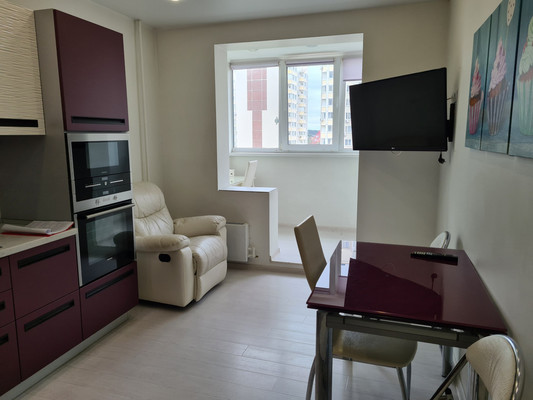 Продам однокомнатную (1-комн.) квартиру, Завидная ул, 11, Видное г