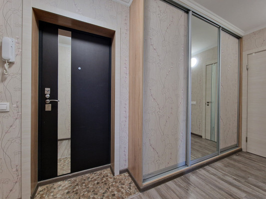 Сдам двухкомнатную (2-комн.) квартиру, Огородный проезд, 19к2, Москва г