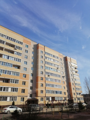 Продам трехкомнатную (3-комн.) квартиру, Завокзальная ул, 6, Великий Новгород г