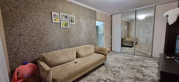 Продам однокомнатную (1-комн.) квартиру, Луначарского ул, 10, Новороссийск г