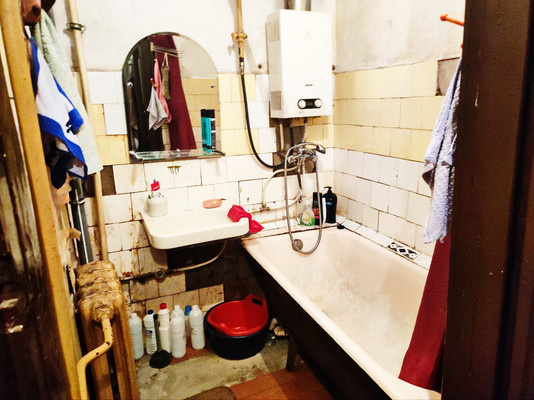 Продам трехкомнатную (3-комн.) квартиру, Рубинштейна ул, 25А, Санкт-Петербург г