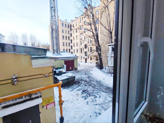 Продам трехкомнатную (3-комн.) квартиру, Рубинштейна ул, 25А, Санкт-Петербург г