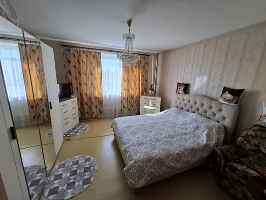 Продам двухкомнатную (2-комн.) квартиру, Солнечногорский проезд, 11, Москва г