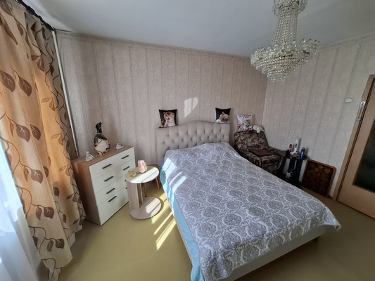 Продам двухкомнатную (2-комн.) квартиру, Солнечногорский проезд, 11, Москва г