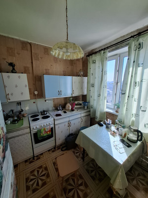 Продам двухкомнатную (2-комн.) квартиру, Солнечногорский проезд, 11, Москва г