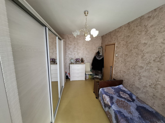 Продам двухкомнатную (2-комн.) квартиру, Солнечногорский проезд, 11, Москва г