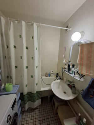 Продам двухкомнатную (2-комн.) квартиру, Солнечногорский проезд, 11, Москва г