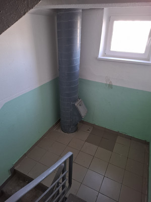 Продам двухкомнатную (2-комн.) квартиру, Солнечногорский проезд, 11, Москва г