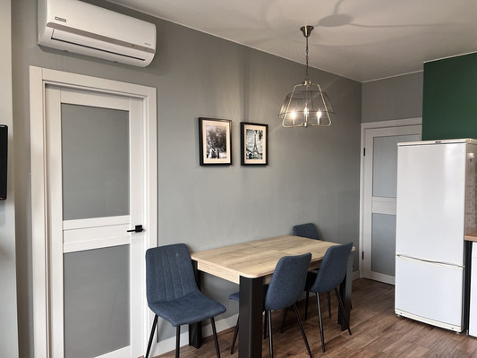 Продам однокомнатную (1-комн.) квартиру, Энгельса ул, 93, Новороссийск г