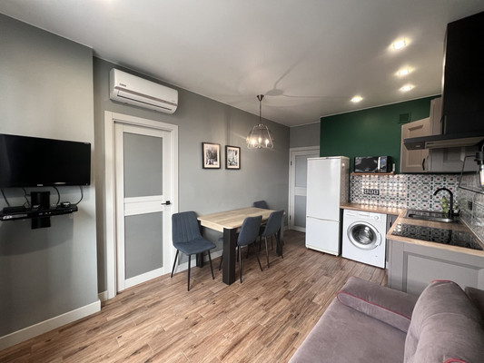 Продам однокомнатную (1-комн.) квартиру, Энгельса ул, 93, Новороссийск г