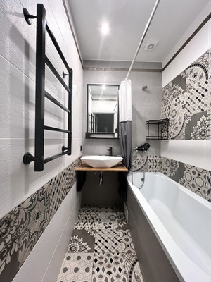 Продам однокомнатную (1-комн.) квартиру, Энгельса ул, 93, Новороссийск г