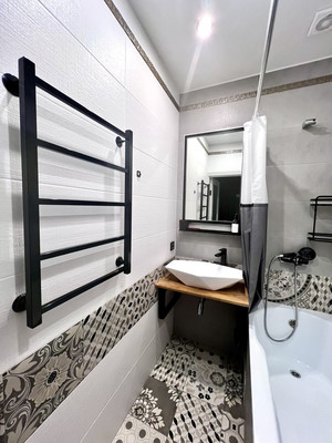 Продам однокомнатную (1-комн.) квартиру, Энгельса ул, 93, Новороссийск г