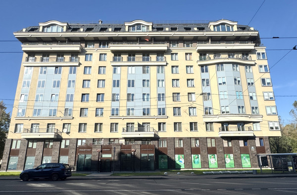 Продам двухкомнатную (2-комн.) квартиру, Малый В.О. пр-кт, 63/14, Санкт-Петербург г