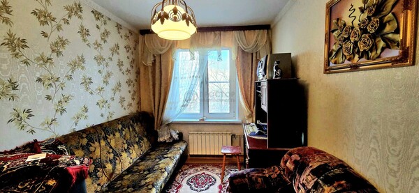 Продам трехкомнатную (3-комн.) квартиру, Вешняковская ул, 5к4, Москва г