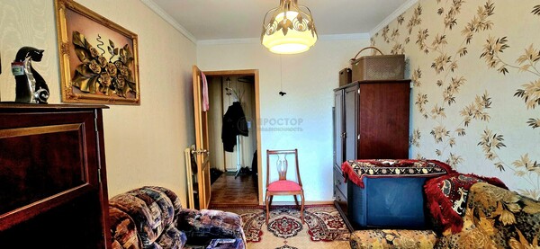 Продам трехкомнатную (3-комн.) квартиру, Вешняковская ул, 5к4, Москва г