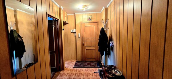 Продам трехкомнатную (3-комн.) квартиру, Вешняковская ул, 5к4, Москва г