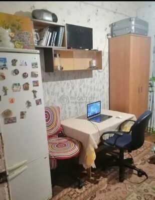 Продам комнату в 3-комн. квартире, Толбухина ул, 7к1, Москва г