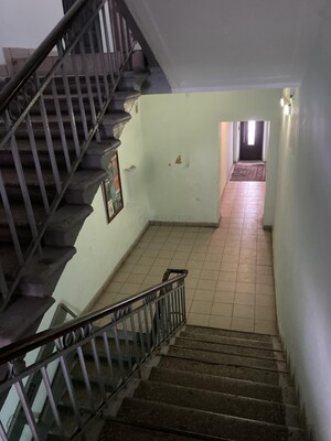 Продам комнату в 3-комн. квартире, Толбухина ул, 7к1, Москва г