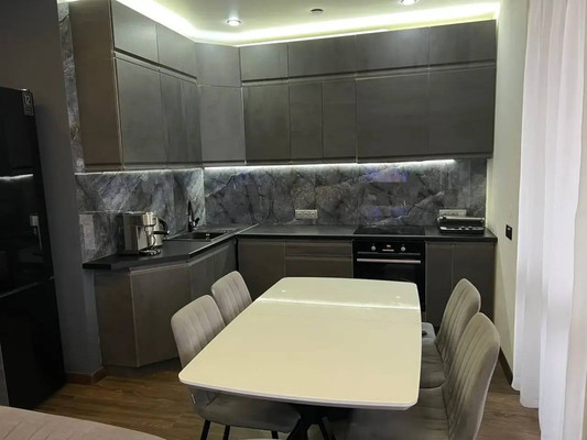 Продам двухкомнатную (2-комн.) квартиру, Бородинская ул, 152, Краснодар г