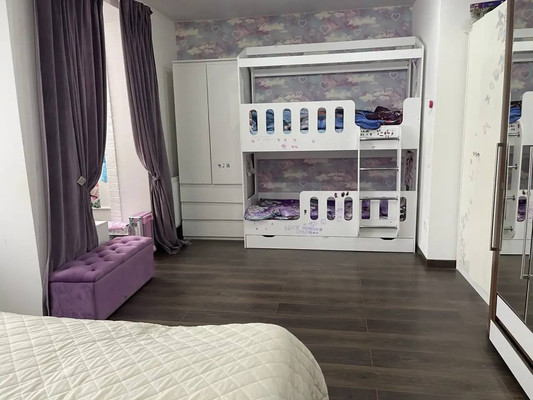 Продам двухкомнатную (2-комн.) квартиру, Бородинская ул, 152, Краснодар г