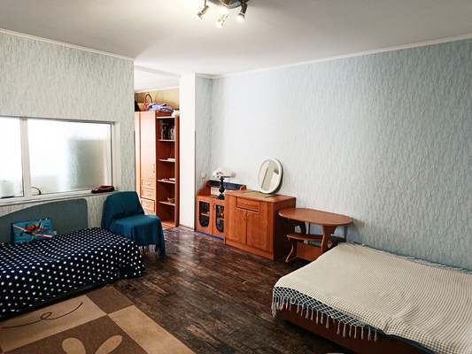 Продам однокомнатную (1-комн.) квартиру, Калинина пер, 7, Алупка г