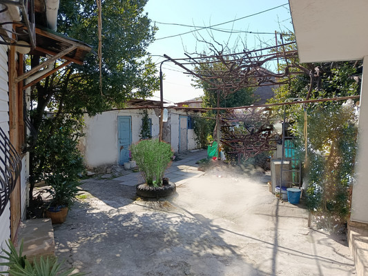 Продам однокомнатную (1-комн.) квартиру, Калинина пер, 7, Алупка г