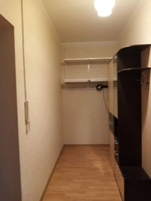 Продам однокомнатную (1-комн.) квартиру, 43-й Армии ул, 19, Подольск г