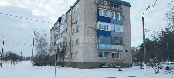 Продам двухкомнатную (2-комн.) квартиру, Морозова ул, 57, Кропоткин г