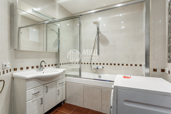 Продам трехкомнатную (3-комн.) квартиру, Угрешская ул, 30, Дзержинский г