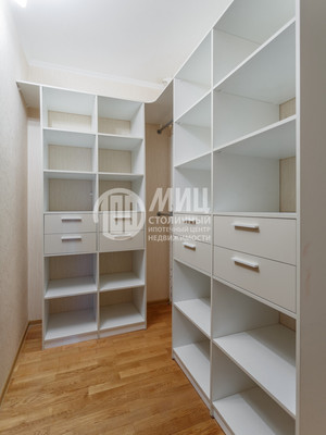 Продам трехкомнатную (3-комн.) квартиру, Угрешская ул, 30, Дзержинский г