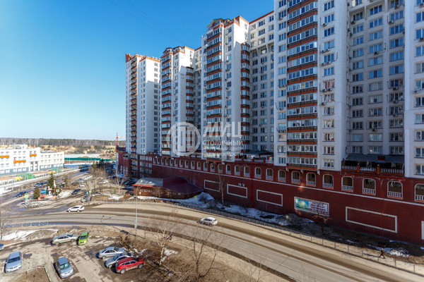 Продам трехкомнатную (3-комн.) квартиру, Угрешская ул, 30, Дзержинский г