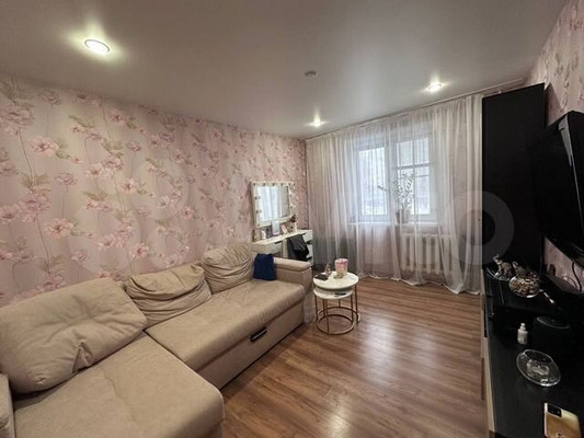 Продам многокомнатную квартиру, Строкина ул, 19, Нижний Новгород г