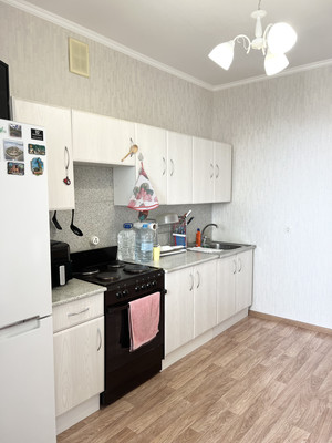 Продам однокомнатную (1-комн.) квартиру, Шукшина ул, 19, Воронеж г
