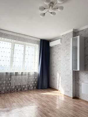 Продам однокомнатную (1-комн.) квартиру, Шукшина ул, 19, Воронеж г