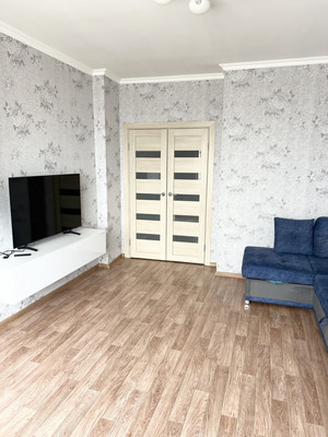Продам однокомнатную (1-комн.) квартиру, Шукшина ул, 19, Воронеж г