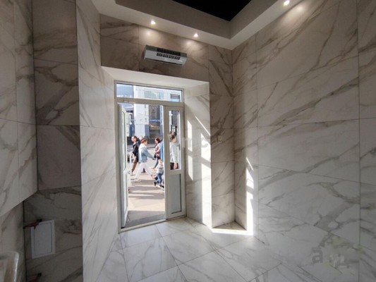 Сдам коммерческое помещение 30 м2, Новослободская ул, 26 1, Москва г