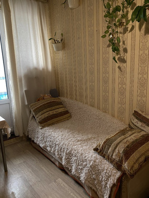 Продам однокомнатную (1-комн.) квартиру, Маршала Казакова ул, 70к1, Санкт-Петербург г