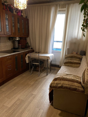 Продам однокомнатную (1-комн.) квартиру, Маршала Казакова ул, 70к1, Санкт-Петербург г