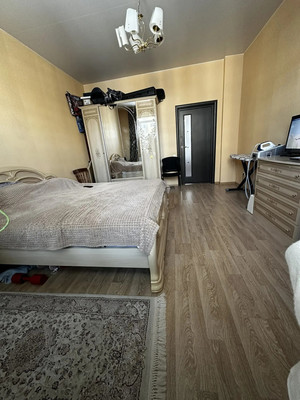 Продам трехкомнатную (3-комн.) квартиру, Ямская ул, 10, Ханты-Мансийск г