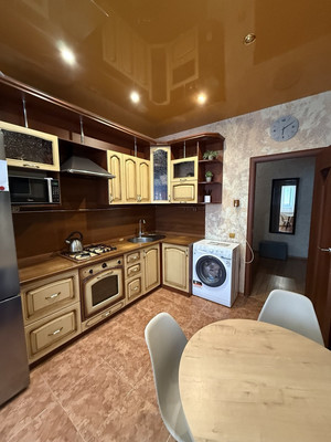 Продам двухкомнатную (2-комн.) квартиру, Свободы ул, 61, Ханты-Мансийск г