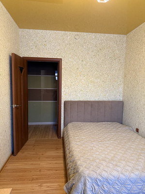 Продам двухкомнатную (2-комн.) квартиру, Свободы ул, 61, Ханты-Мансийск г