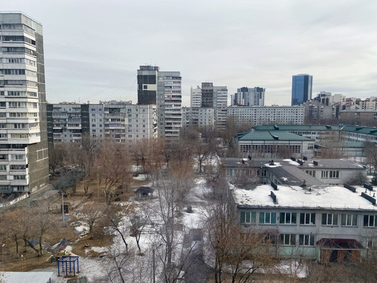 Продам трехкомнатную (3-комн.) квартиру, Парижской Коммуны ул, 44, Красноярск г