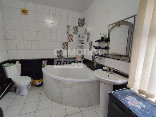 Продам дом, Краснодарская ул, 240, Славянск-на-Кубани г, 0 км от города