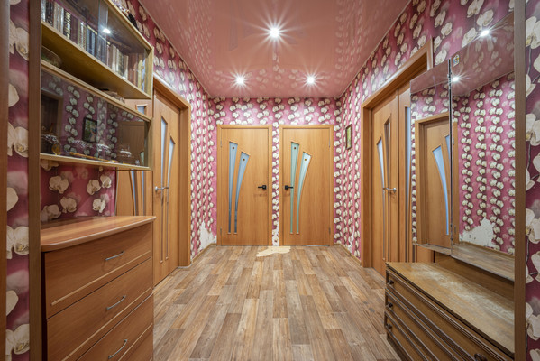 Продам многокомнатную квартиру, Маршала Кожедуба ул, 14, Москва г