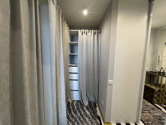 Продам однокомнатную (1-комн.) квартиру, Волжская наб, 25, Нижний Новгород г