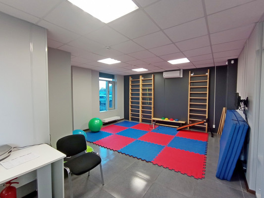 Продам коммерческое помещение 165 м2, Екатерининский пр-кт, 2, Санкт-Петербург г