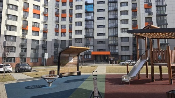 Продам двухкомнатную (2-комн.) квартиру, Крылова ул, 13, Анапа г