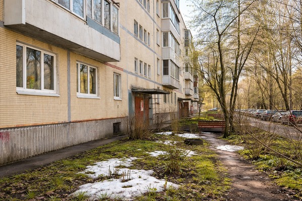 Продам двухкомнатную (2-комн.) квартиру, Октябрьская наб, 124А, Санкт-Петербург г