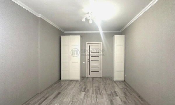 Продам двухкомнатную (2-комн.) квартиру, Александры Монаховой ул, 6, Коммунарка п